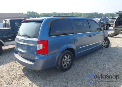 2012 Chrysler Town & Country Touring z USA, uszkodzony, nr VIN 2C4RC1BG4CR126418